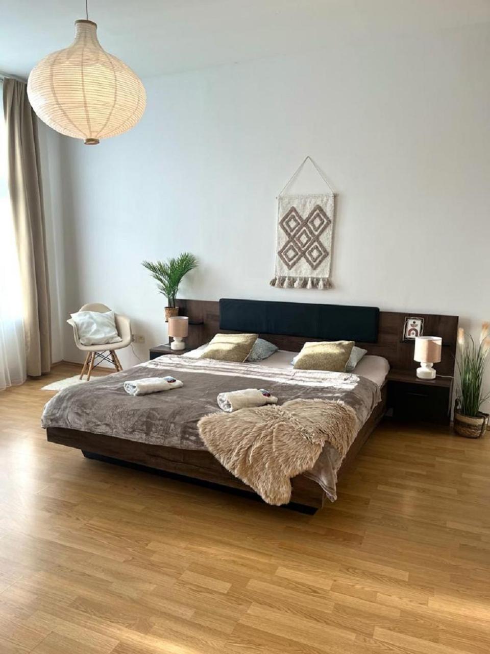 Apartment Olivia - Old Town Bratislava Exterior photo